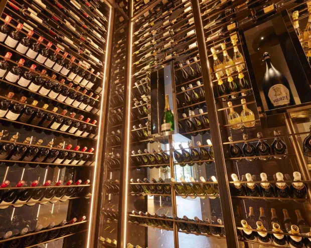 Thermen Berendonck wine gallery 250