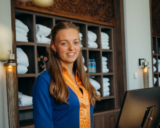 TBE FrontOffice Imke 1   cropped